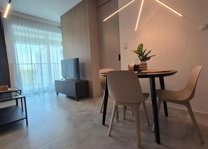 Apartmán Towarowa Nature Apartment, Free Parking, Air-conditioning, Self Check-in 24h