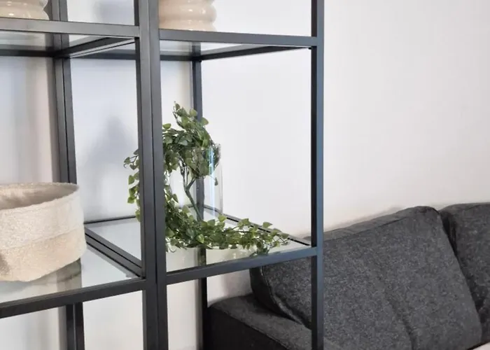 Apartmán Towarowa Nature Apartment, Free Parking, Air-conditioning, Self Check-in 24h