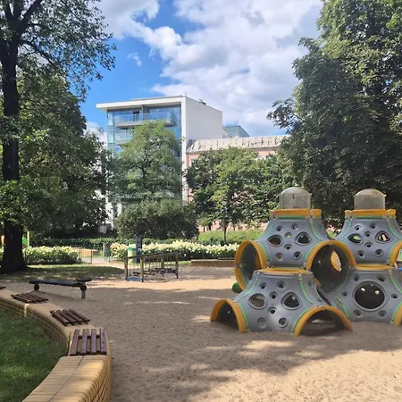 Апартаменти Towarowa Nature Apartment, Free Parking, Air-conditioning, Self Check-in 24h Познань