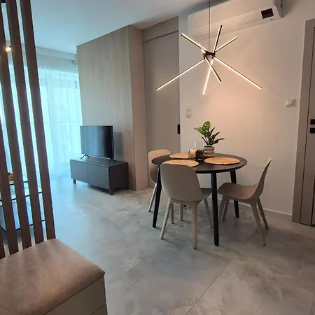 Towarowa Nature Apartment, Free Parking, Air-conditioning, Self Check-in 24h Poznań