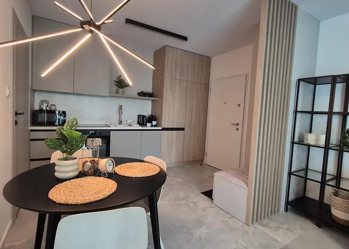 Towarowa Nature Apartment, Free Parking, Air-conditioning, Self Check-in 24h Lägenhet