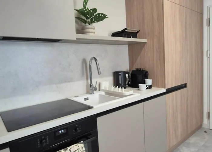 Towarowa Nature Apartment, Free Parking, Air-conditioning, Self Check-in 24h Poznań