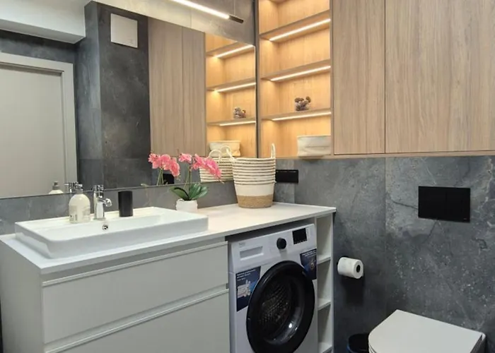 Towarowa Nature Apartment, Free Parking, Air-conditioning, Self Check-in 24h Lägenhet *