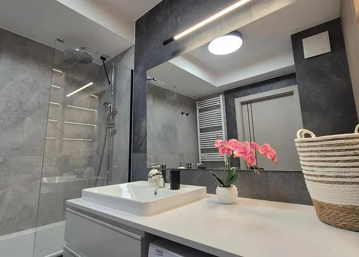 Lägenhet Towarowa Nature Apartment, Free Parking, Air-conditioning, Self Check-in 24h *