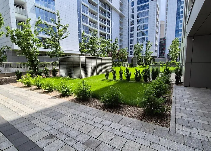 아파트 Towarowa Nature Apartment, Free Parking, Air-conditioning, Self Check-in 24h *